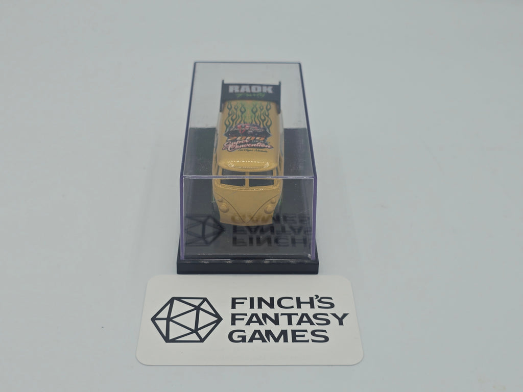 Hot Wheels Volkswagen Drag Bus 2009 Super Convention Exclusive