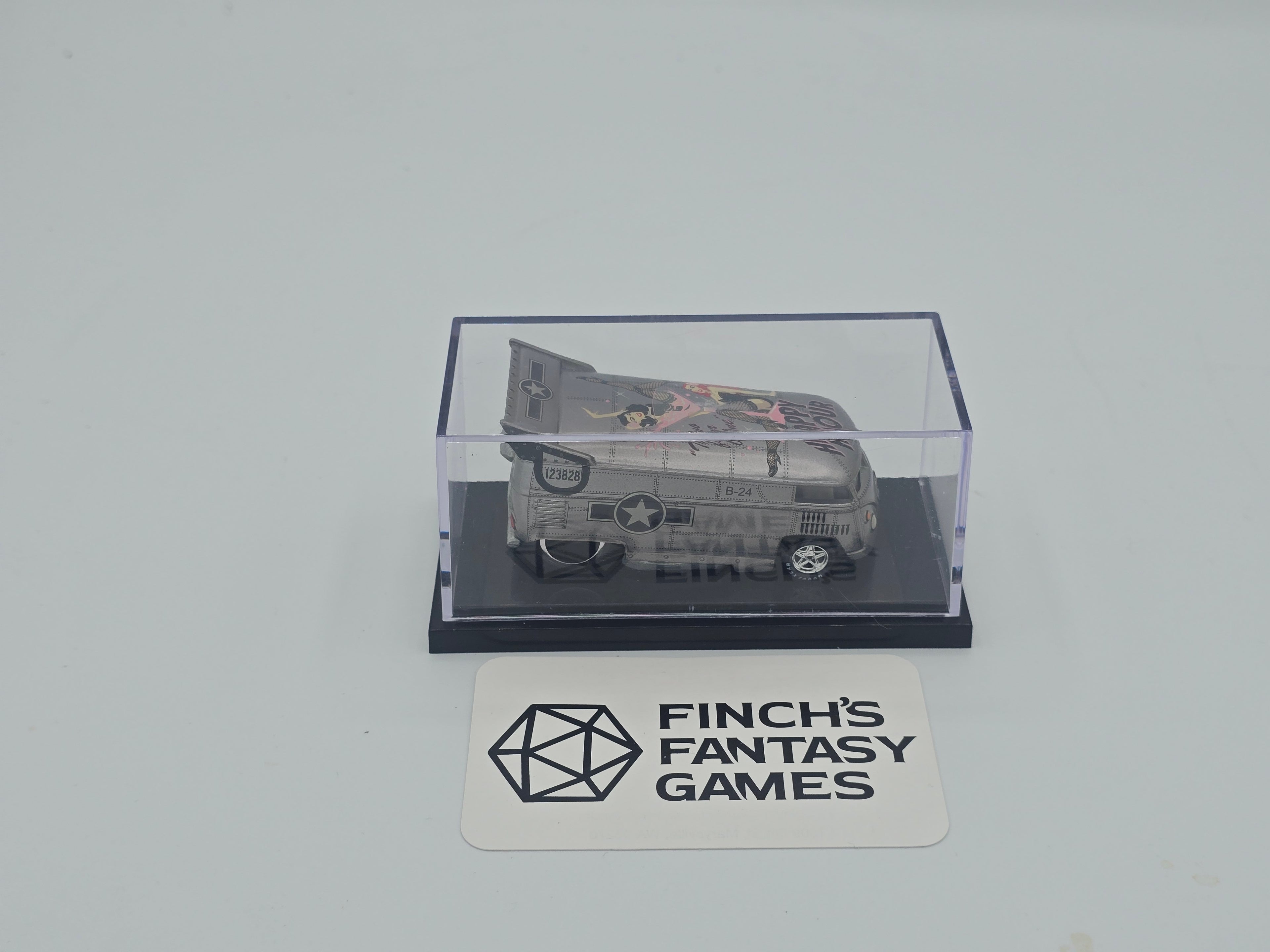 Hot Wheels custom Volkswagen Drag Bus Limited #808/1300